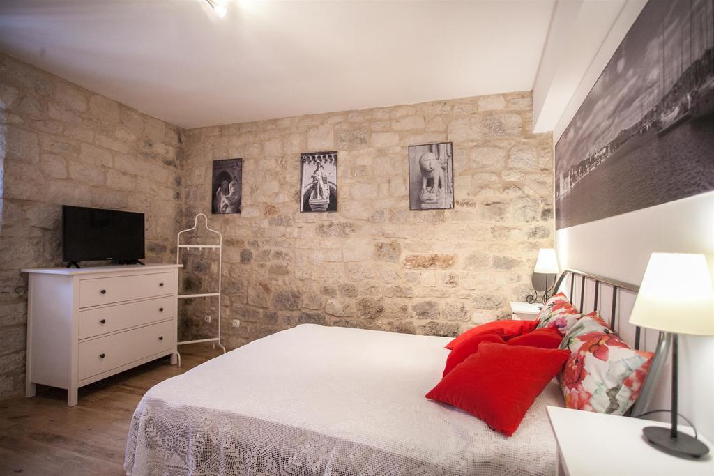 Apartment & Room Ursa Trogir Extérieur photo
